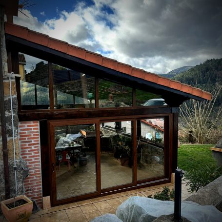 Cierre de porche en cornellana - Salas.